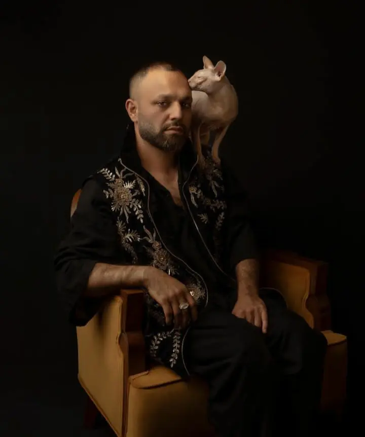 Saber Abar (11)