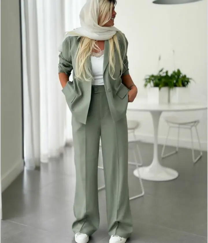 Girls suit (49)