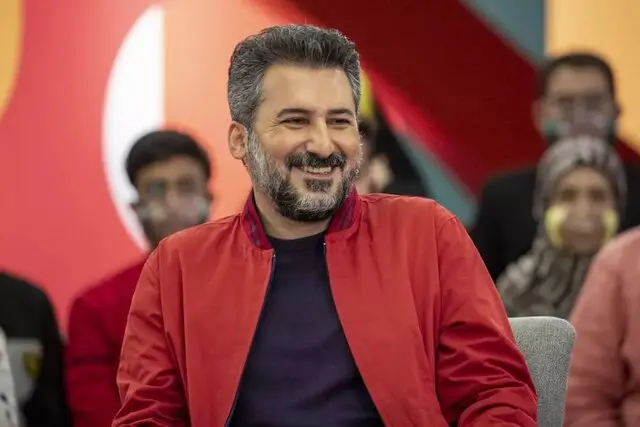 وحید آقاپور