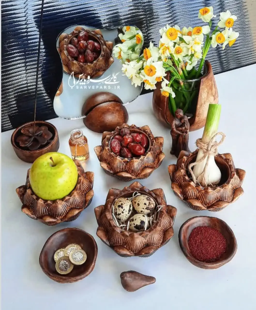 Haft Sin table (20)