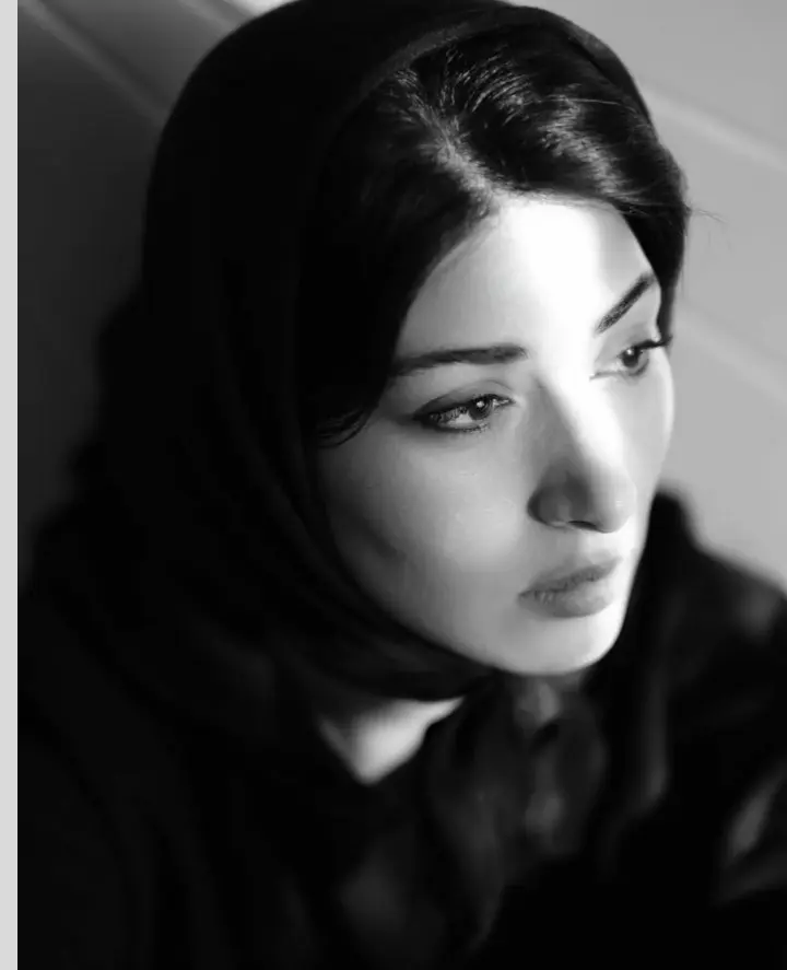 Zahra Sezavar (8)
