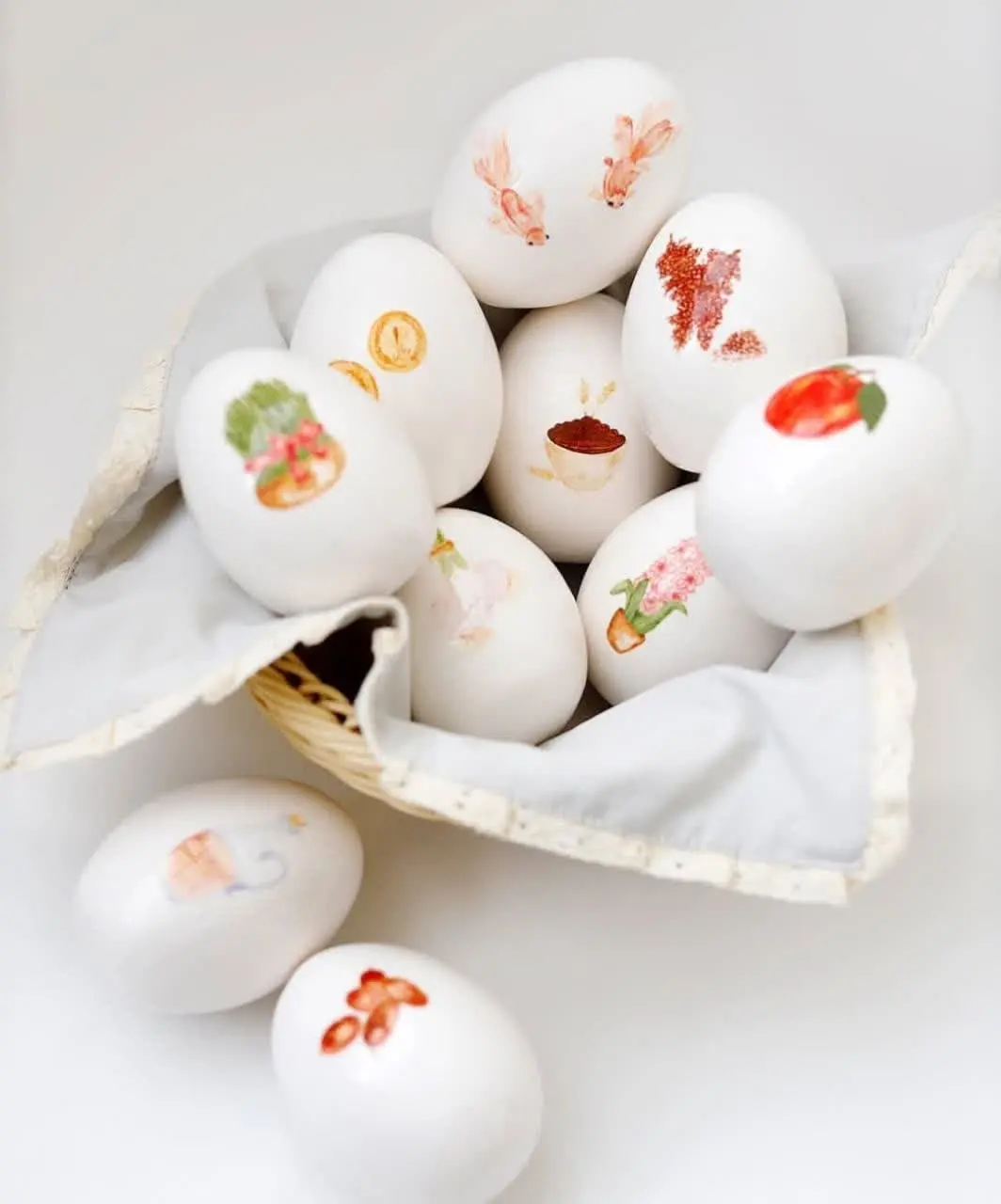 haft sin egg decoration (1)