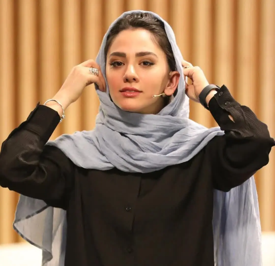 Maryam Mahour (11)