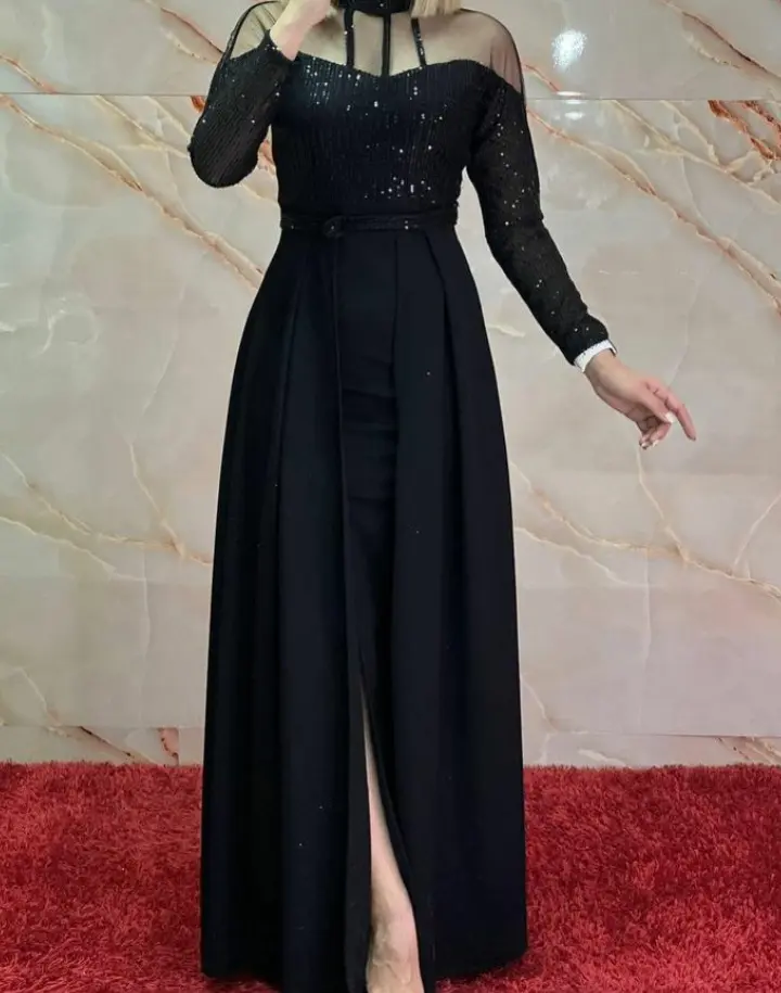 Dressed in a dress (30)