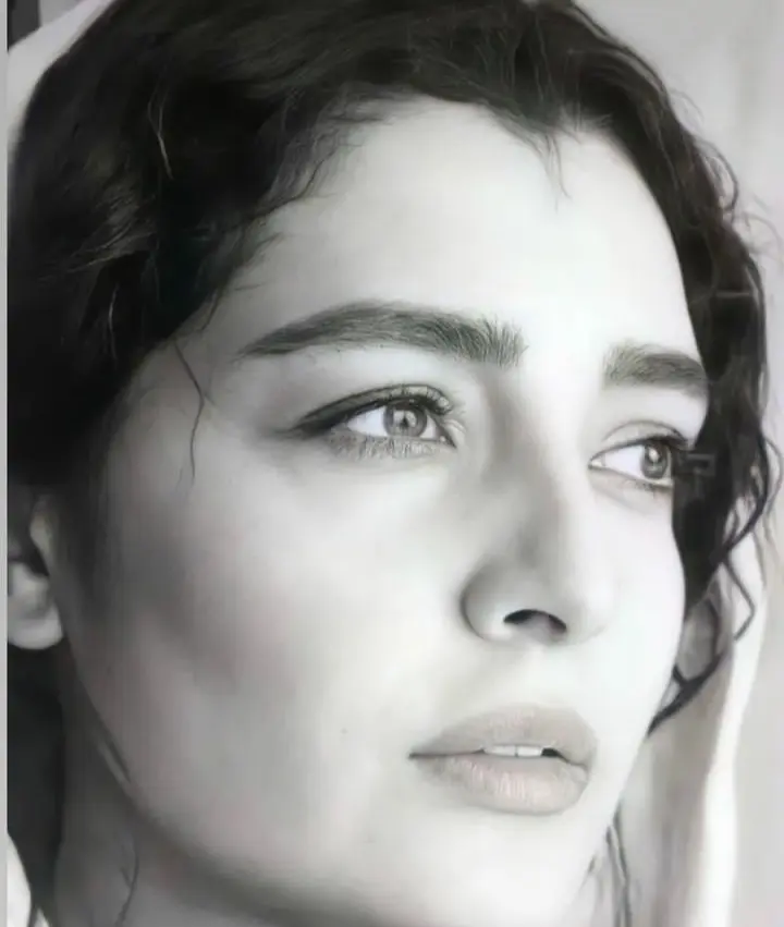  Sara Bayat (7)