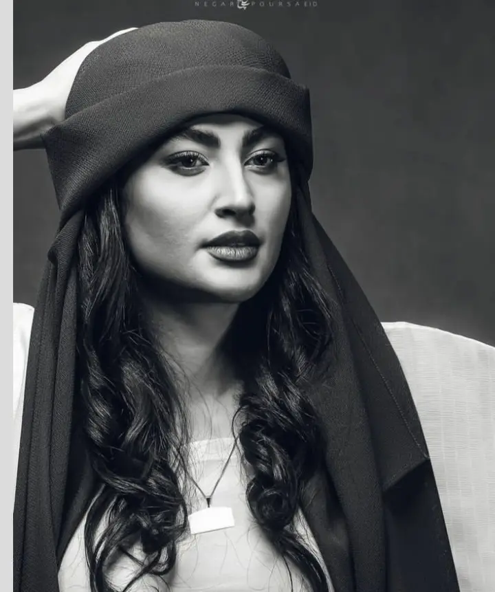 Maryam Momen (10)