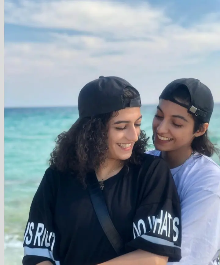Hajar Safarzadeh (16)