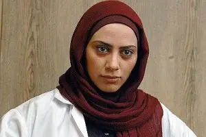 مونا فرجاد در سریال ساختمان پزشکان