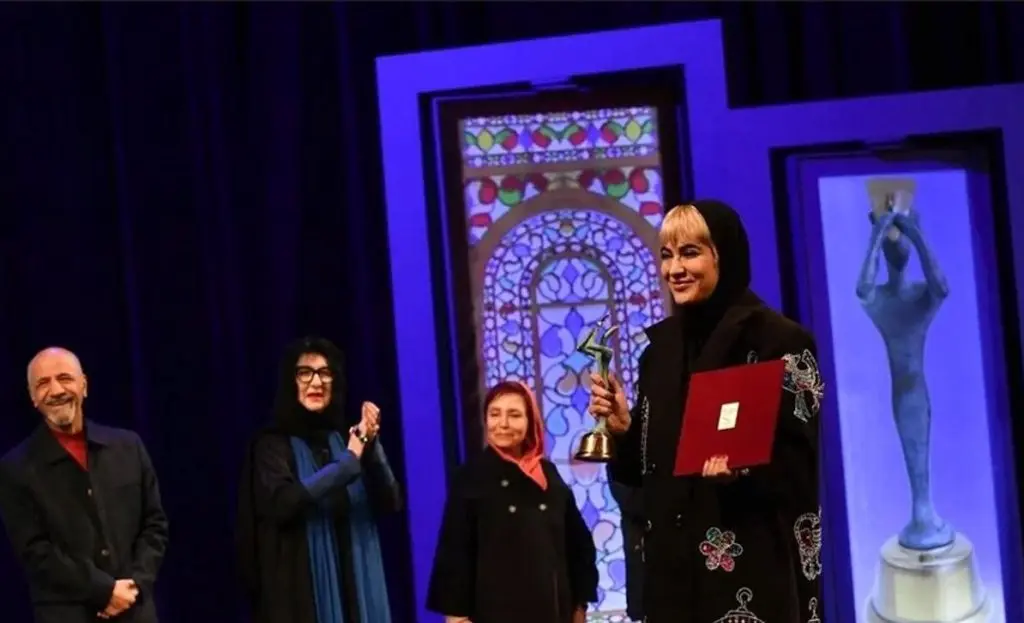 جوایز-ریحانه-رضی-1024x623