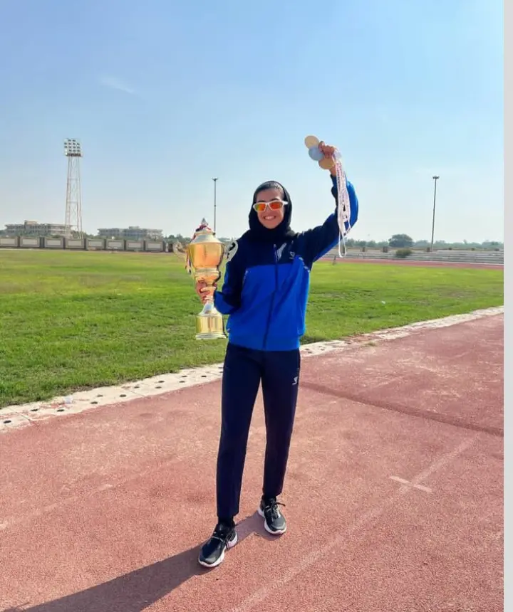 Hajar Safarzadeh (10)