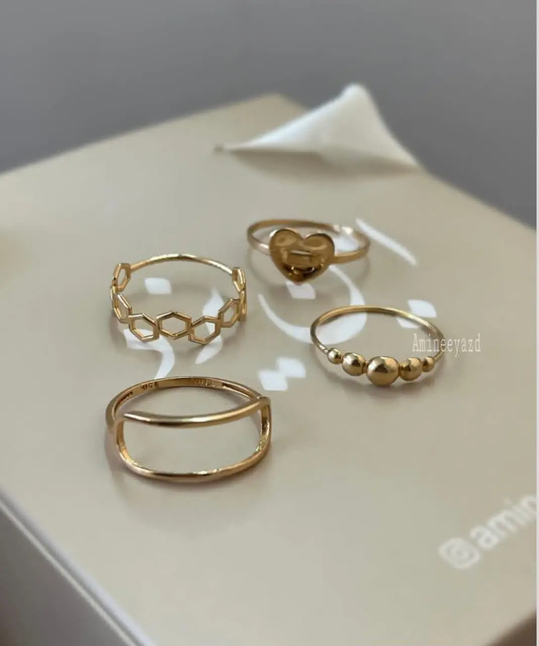 Gold ring model (35)