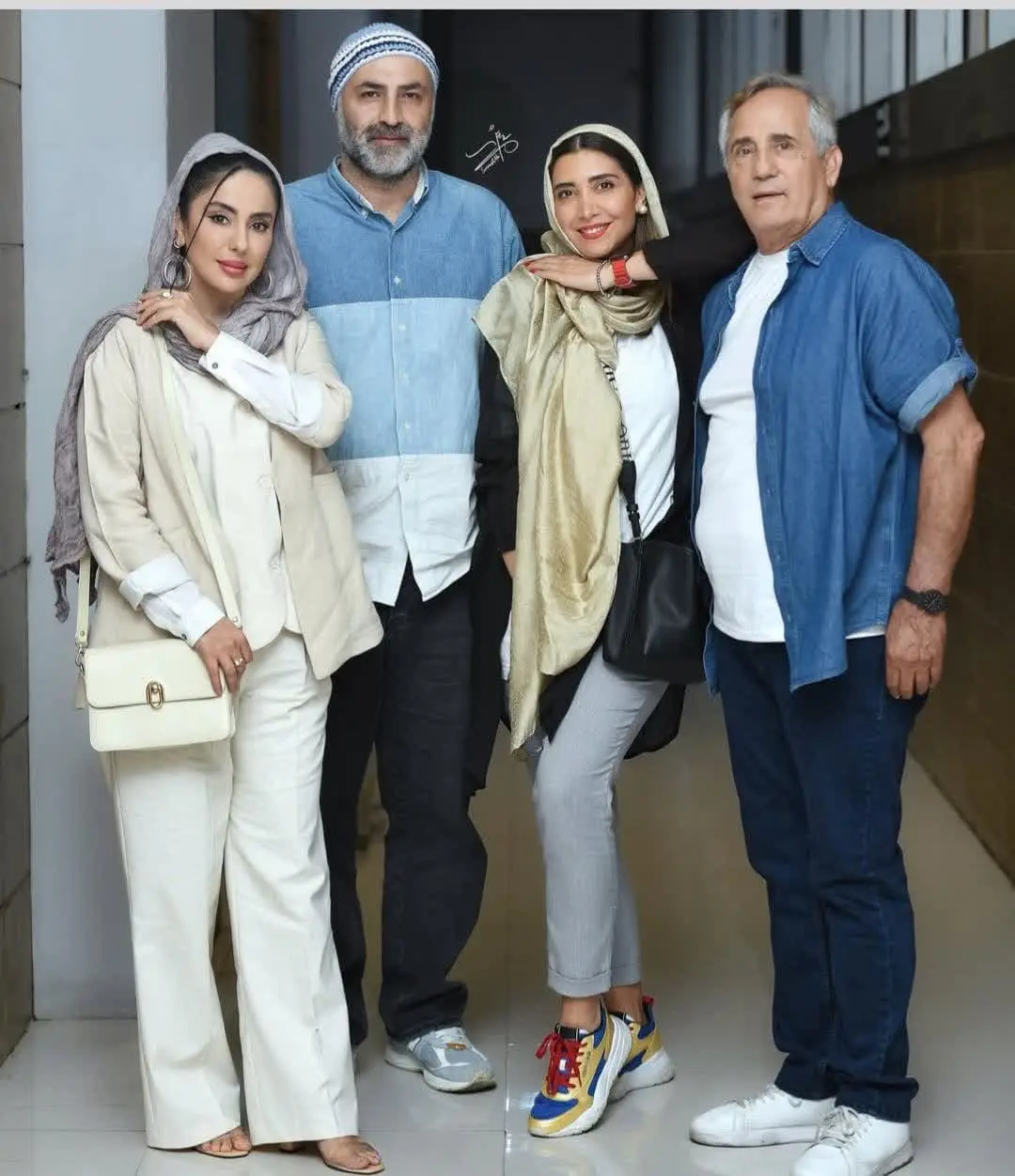 نیکی مظفری (11)
