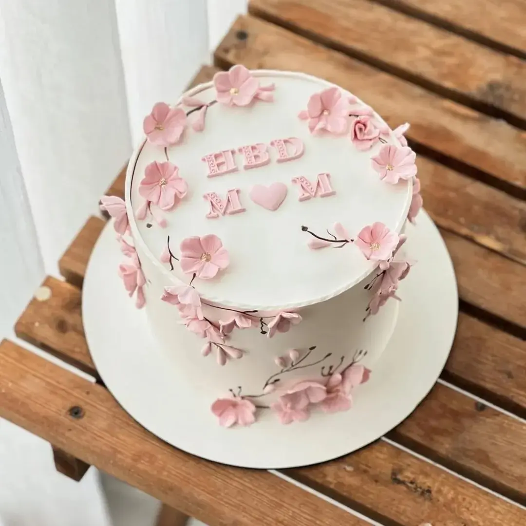 Girl_s Day Cake (3)