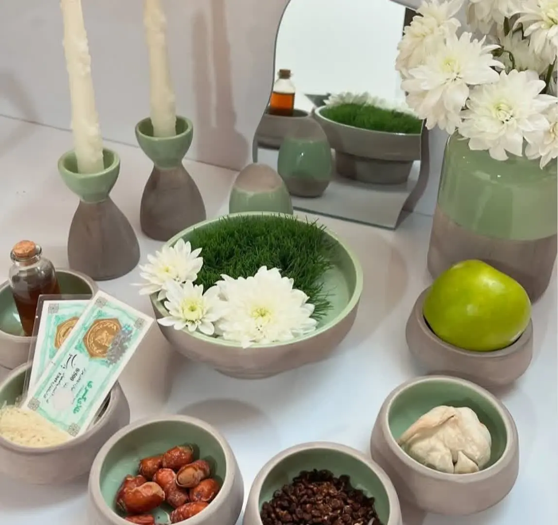 Haft Sin table (9)