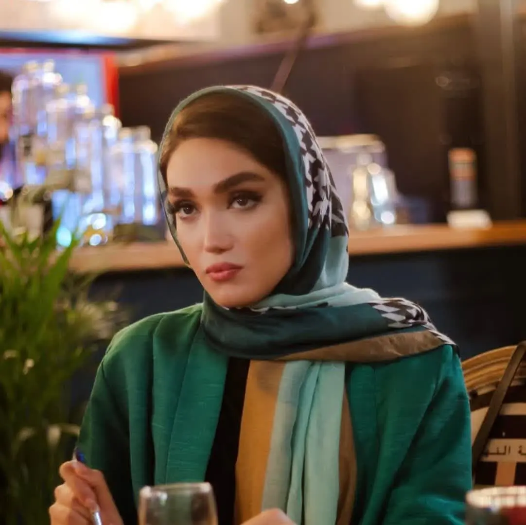 Farzaneh Ghasemzadeh (16)