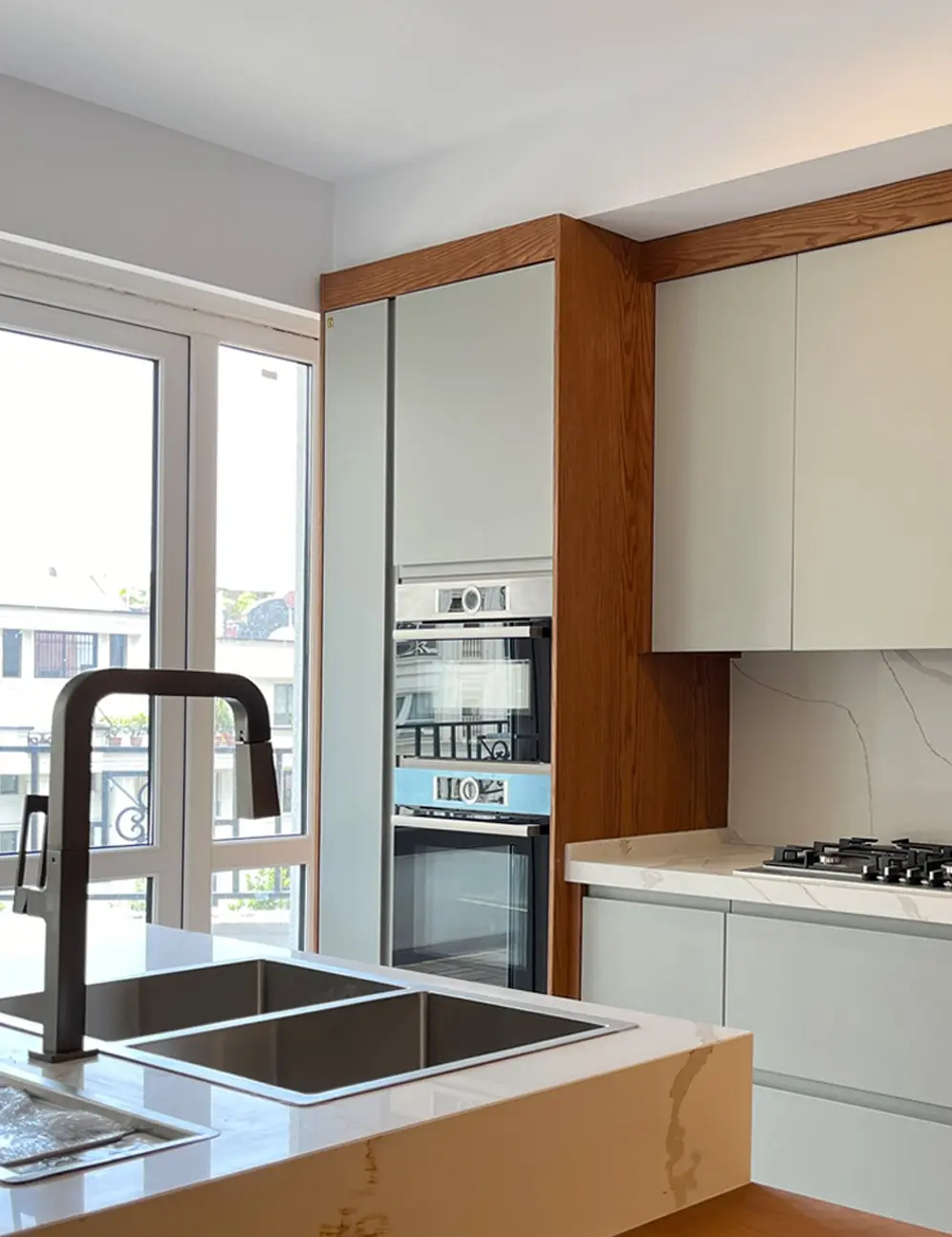 Cabinet model (2)