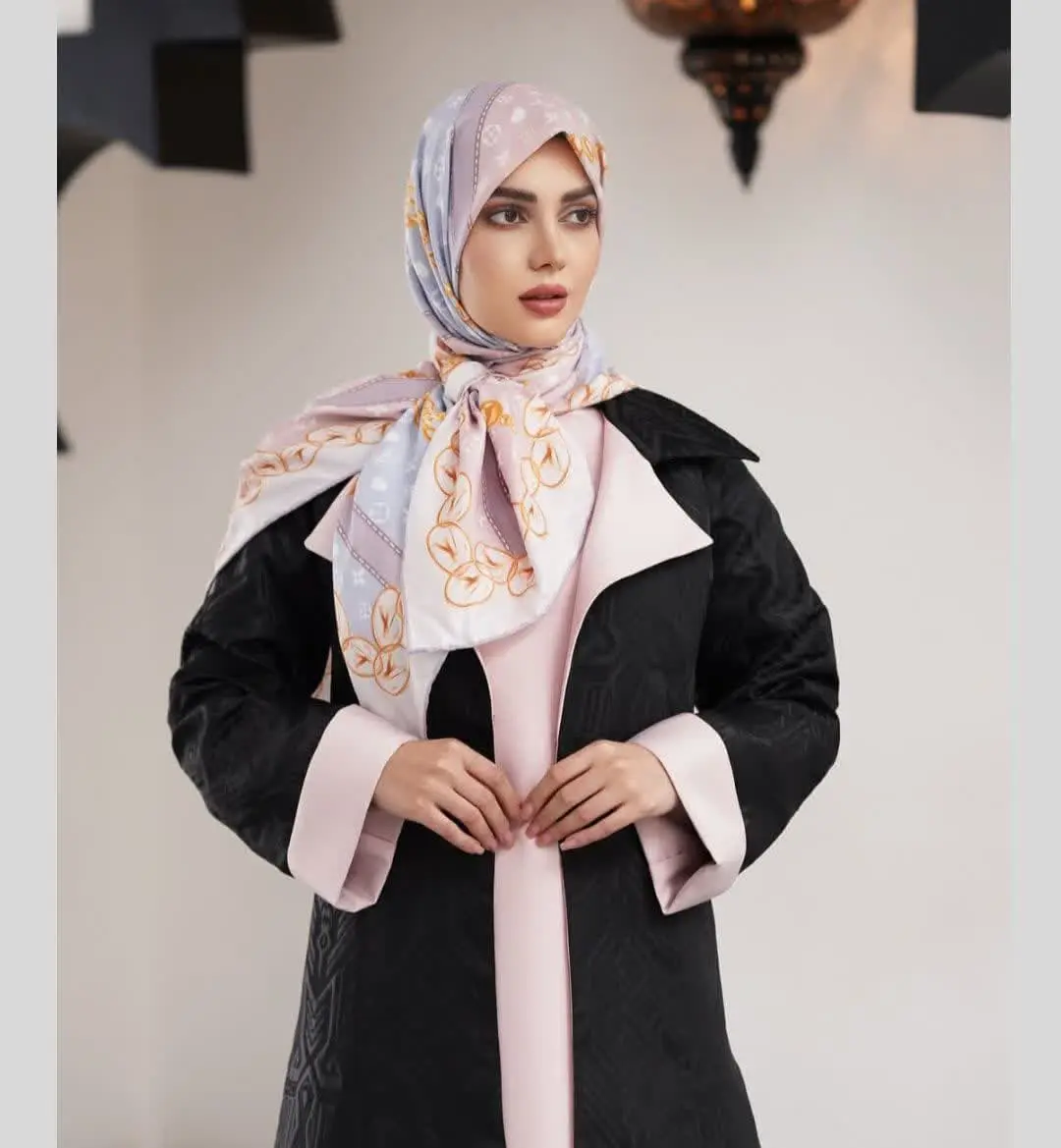 Girls_ scarf model (11)