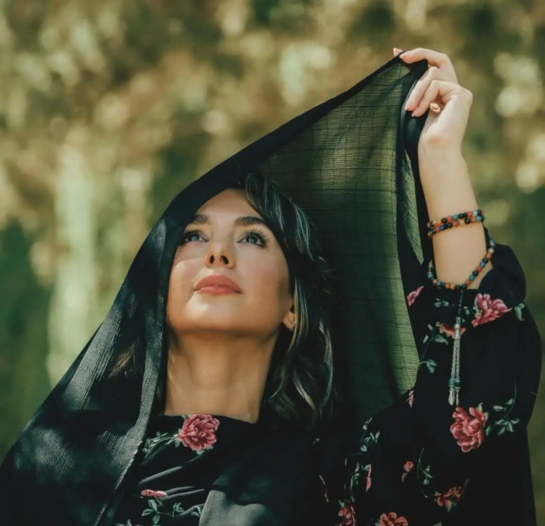 Javaneh Delshad (17)