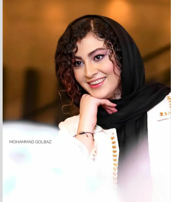 Maryam Momen (14)
