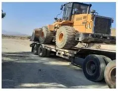 پنهان کردن لودر 20 میلیاردی ریالی قاچاق در پارکینگ 