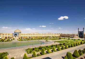 زیارتگاه های اصفهان؛ مهم ترین جاذبه های مذهبی و تاریخی با معماری چشم نواز
