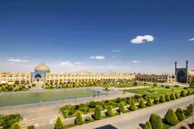 زیارتگاه های اصفهان؛ مهم ترین جاذبه های مذهبی و تاریخی با معماری چشم نواز