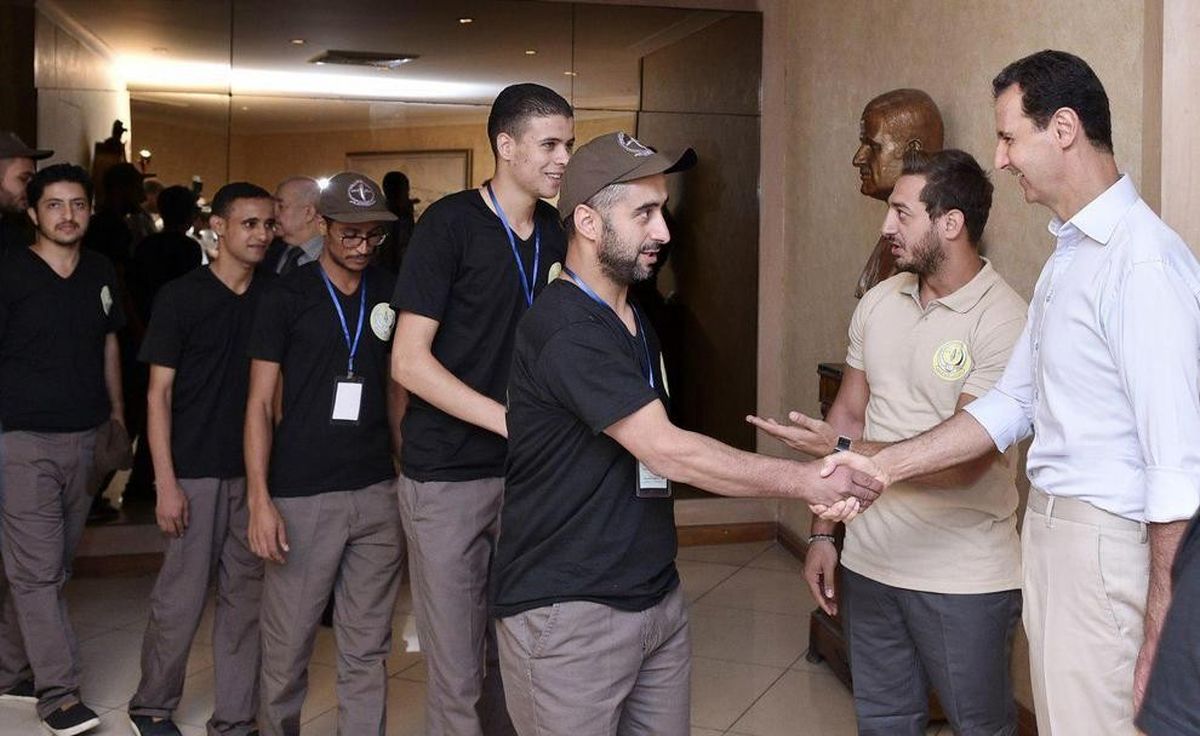 دیدار جوانان عرب با بشار اسد