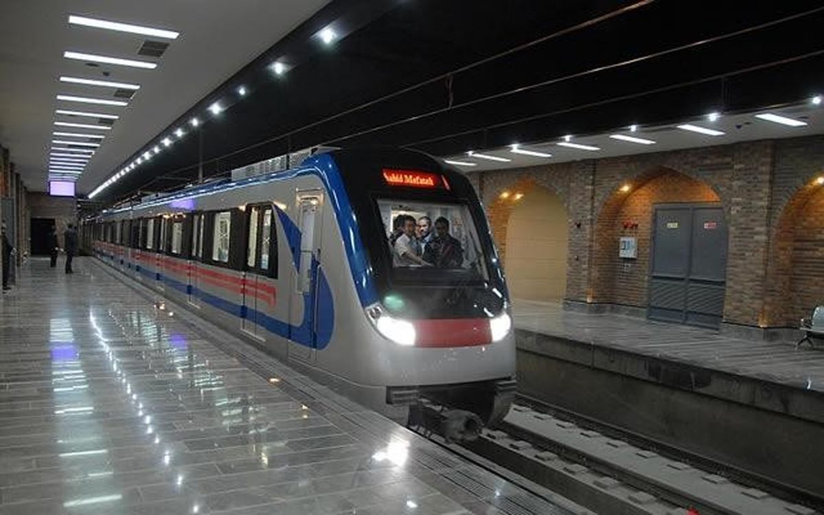 قطار بین شهری مبارکه - اصفهان احداث می‌شود