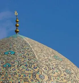 تغییر رنگ گنبد مسجد شیخ لطف الله خطای مرمتی است؟