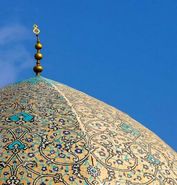 تغییر رنگ گنبد مسجد شیخ لطف الله خطای مرمتی است؟