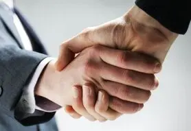 توسعه همکاری شهرک علمی و تحقیقاتی اصفهان با دانشگاه علوم پزشکی اصفهان