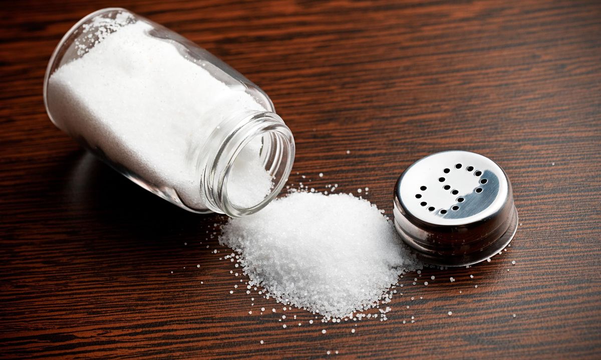 نمک نخورید تا سرطان معده نگیرید