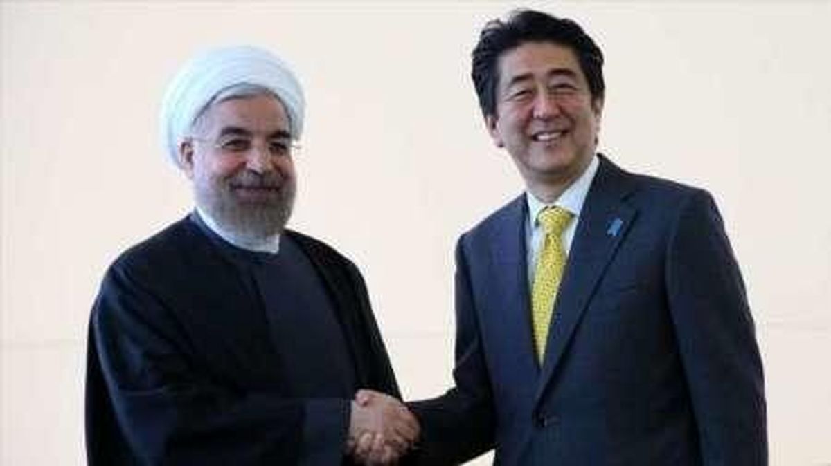 پیام تبریک نخست وزیر و وزیر امور خارجه ژاپن به روحانی