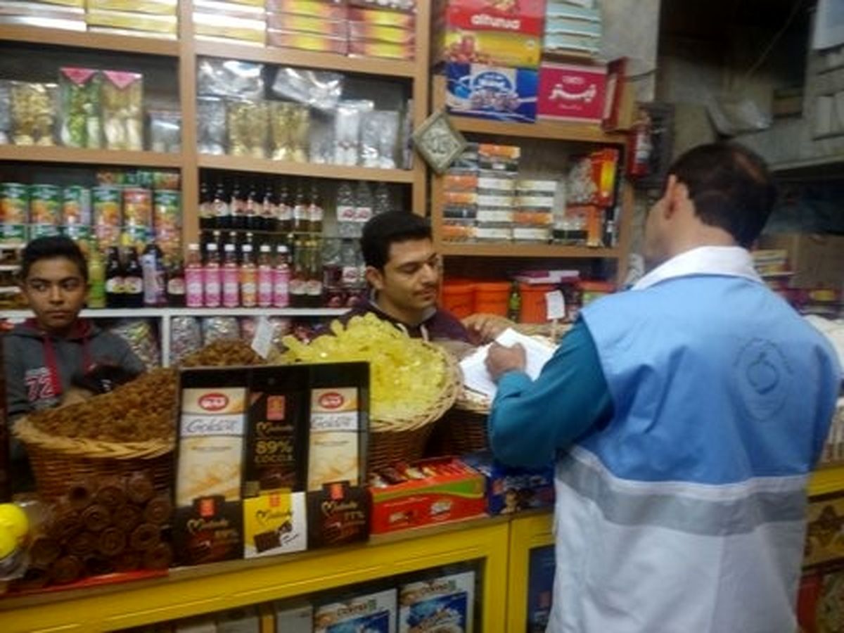 مراکز طبخ و عرضه مواد غذایی در ایام ماه مبارک رمضان مستمر بازرسی می شوند