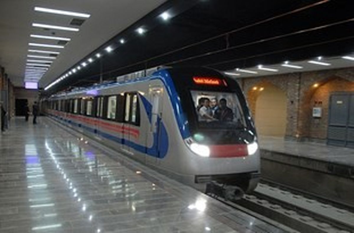 خط اول قطار شهری اصفهان پائیز 96 به میدان آزادی می‌رسد