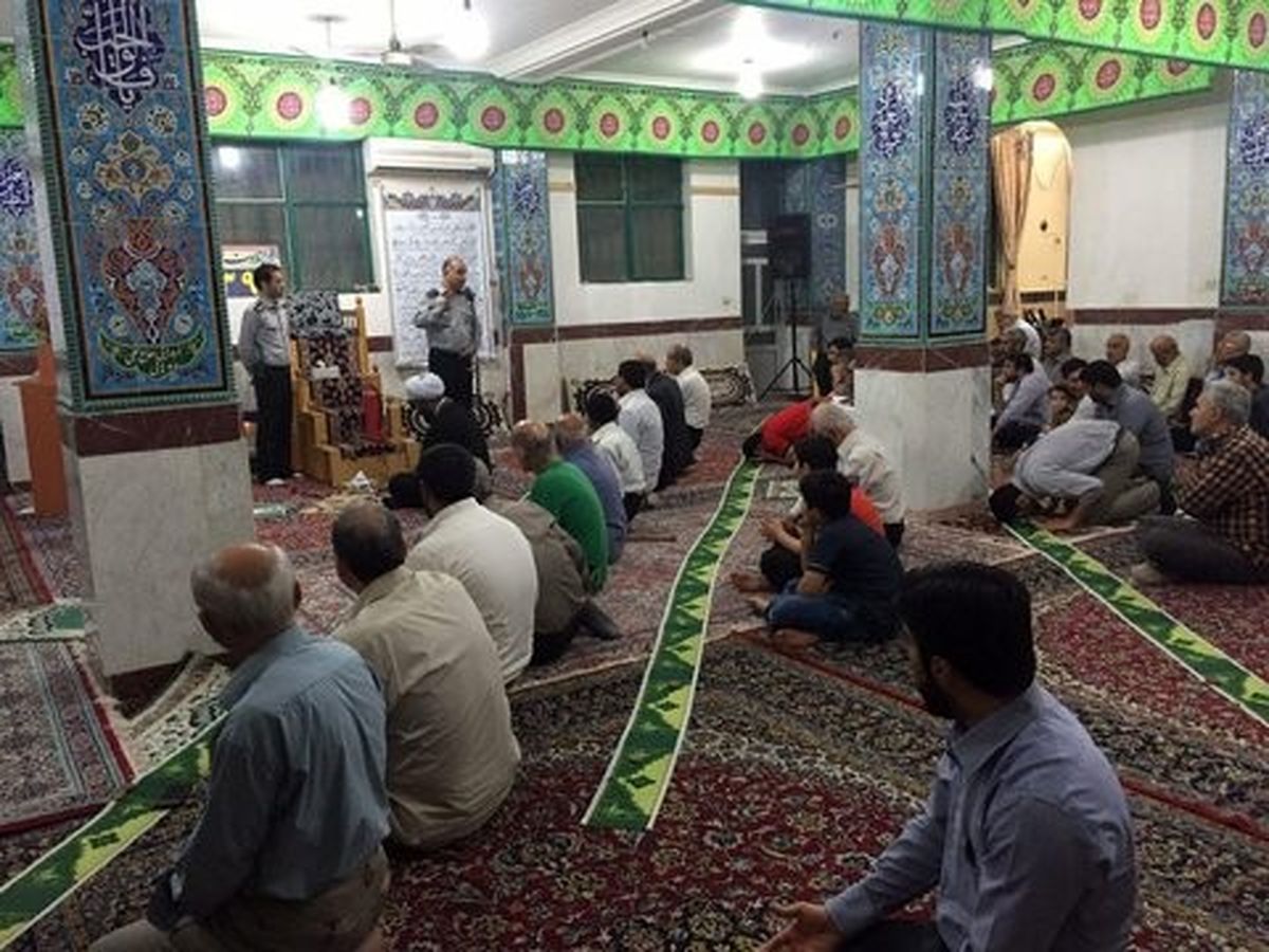 آموزش نکات ایمنی درمساجد مناطق ۱۵ گانه شهرداری اصفهان