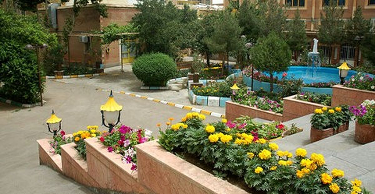 احداث مجموعه فرهنگی و ورزشی و فضای سبز در خیابان گلستان