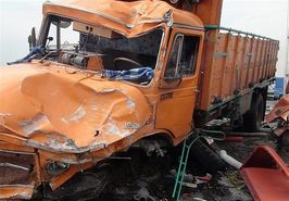 بی‌توجهی به جلو، ۲ راننده را در اصفهان به کام مرگ کشاند