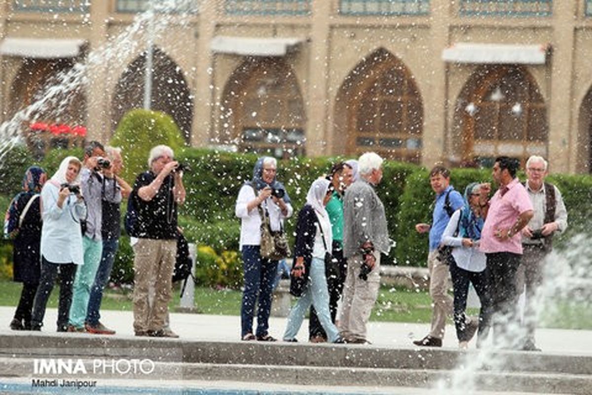 نگاهی به وضعیت رو به رشد گردشگری در ایران و جهان