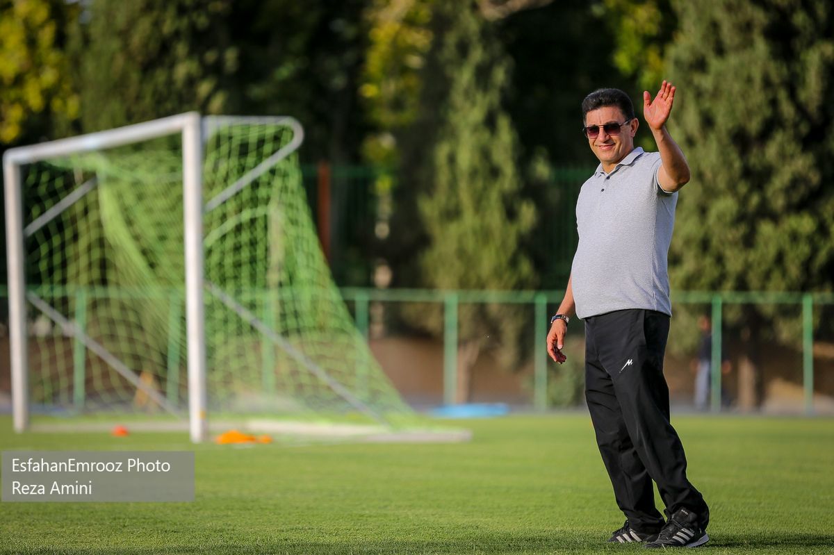 اولین تمرین تیم فوتبال ذوب آهن با امیر قلعه نویی