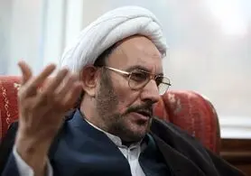 سیاست خارجی ترامپ در قبال ایران حماقت است
