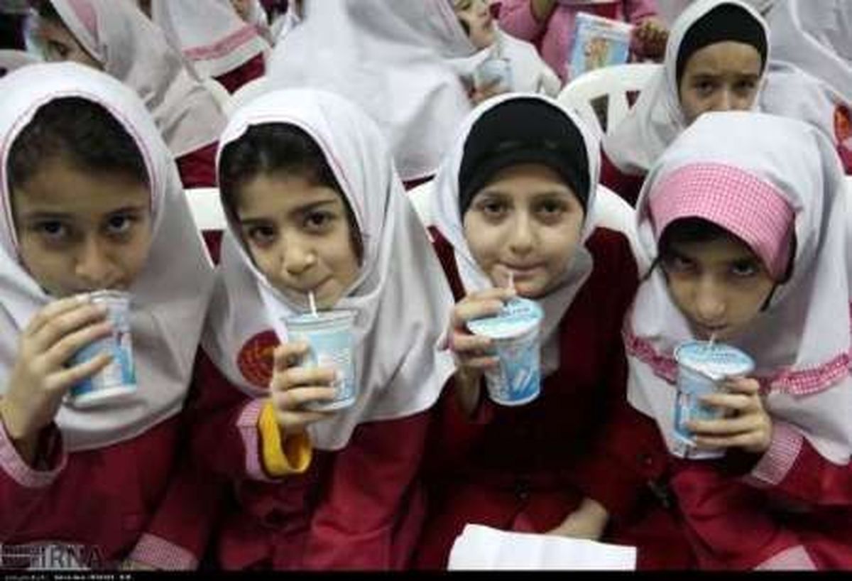 توزیع 27 نوبت شير در مدارس استان اصفهان