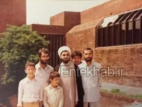 عکسی قدیمی از فرزندان آیت‌الله هاشمی در کنار حسن روحانی