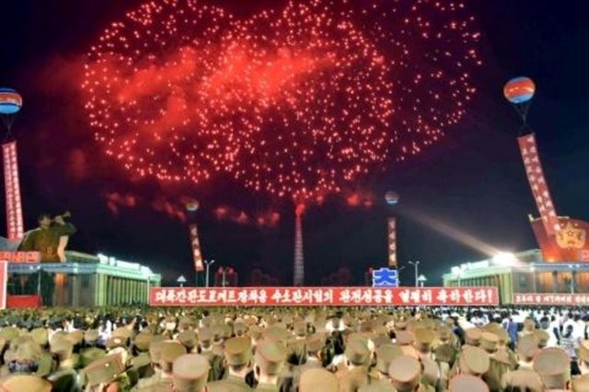 کره‌شمالی ششمین آزمایش هسته‌ای خود را جشن گرفت