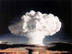 فرق بمب اتمی و بمب هیدروژنی چیست؟