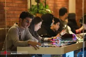 اولین رستوران رباتیک ایران
