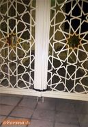انتقاد از قفل و زنجیر کردن یک مسجد در تهران