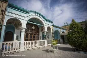 مقبره دختر امیرکبیر در اصفهان