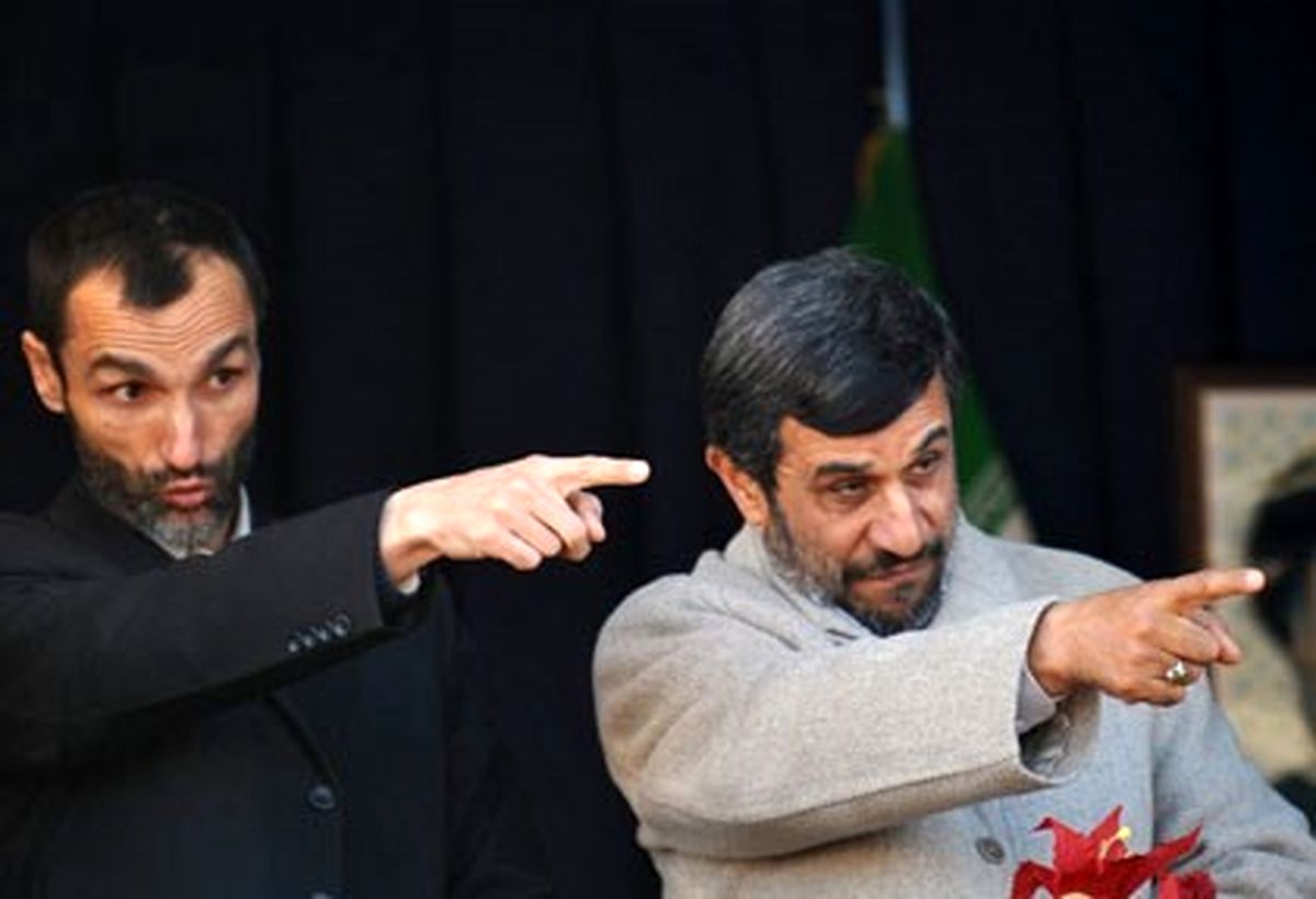 بقایی به احمدی‌نژاد وعده پست در دولت آینده داد