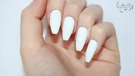 طرح و رنگ لاک، مناسب ناخن‌های مربعی
